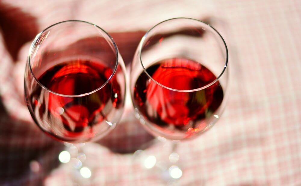6 curiosidades sobre vinho tinto suave