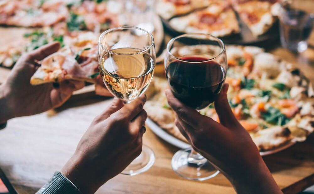 Aprenda a combinar vinhos e pizza