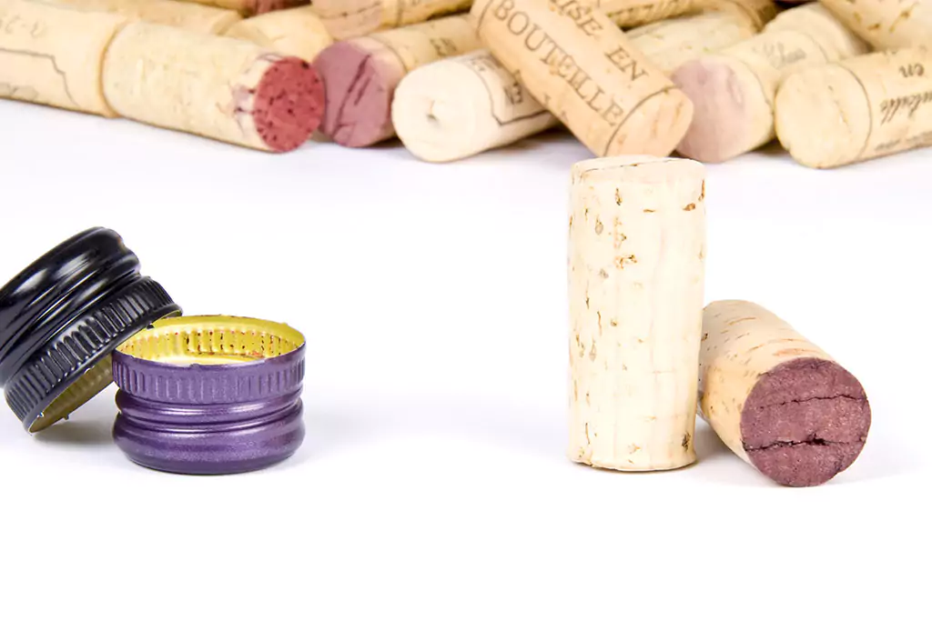Mitos sobre vinhos: rolhas de cortiça e screw cap