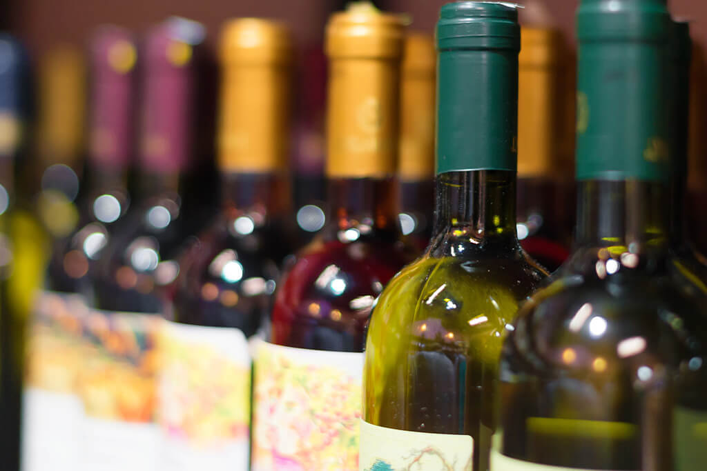 Sulfitos nos vinhos: a substância causa efeitos colaterais?